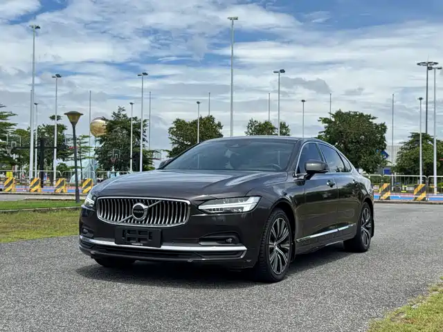 Volvo S90 B5, Смарт Люкс