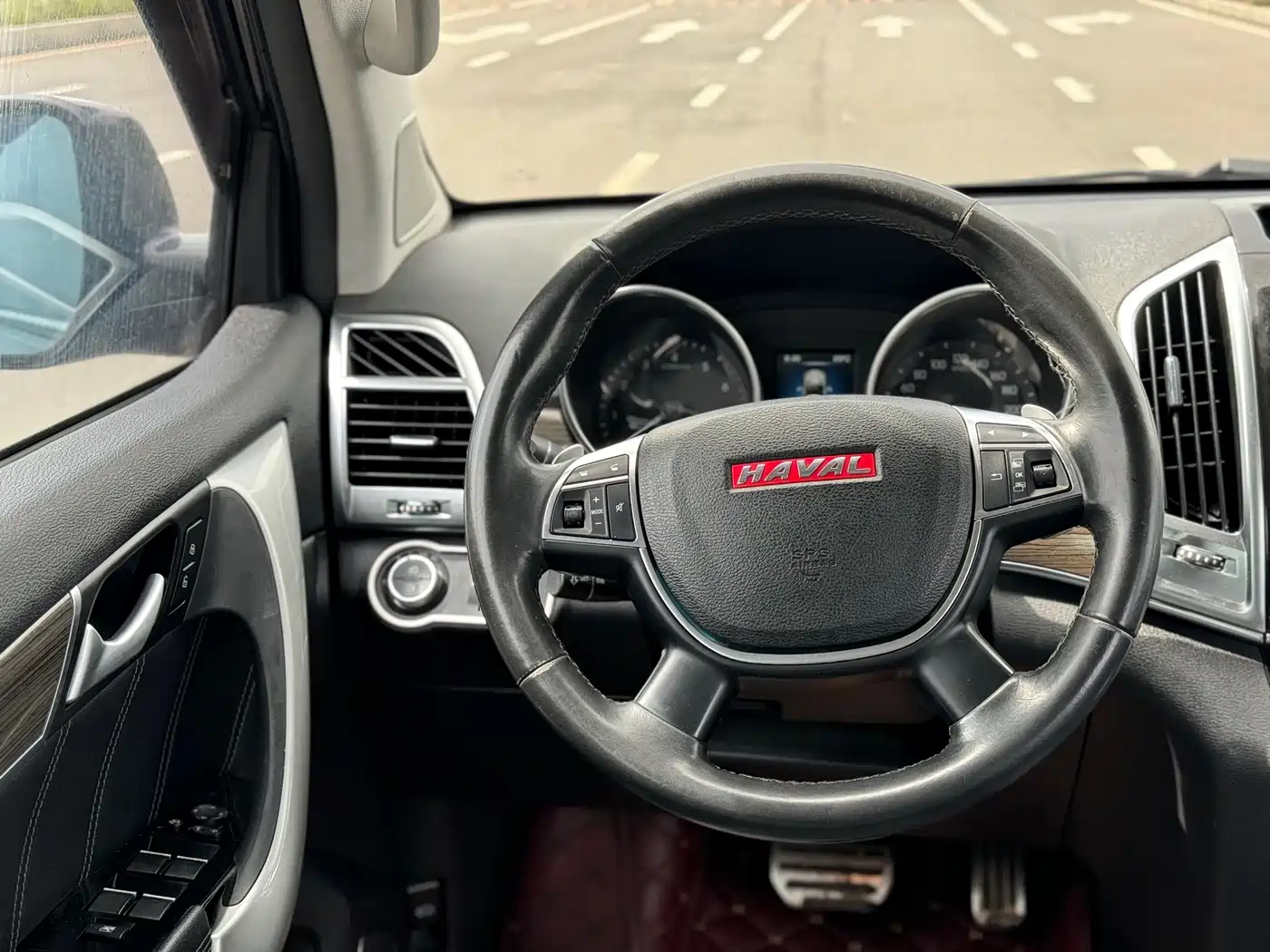 Haval H9 2015 2.0T 4WD Luxury 7-Seater фото 11