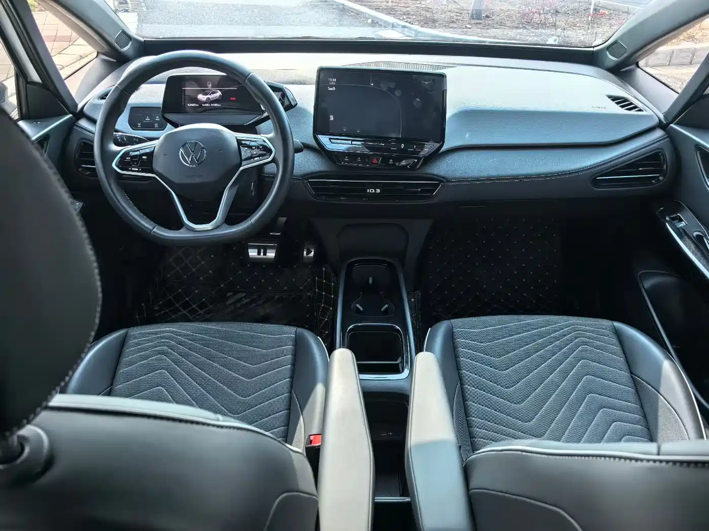 Volkswagen ID.3 2024 Outstanding Edition фото 6