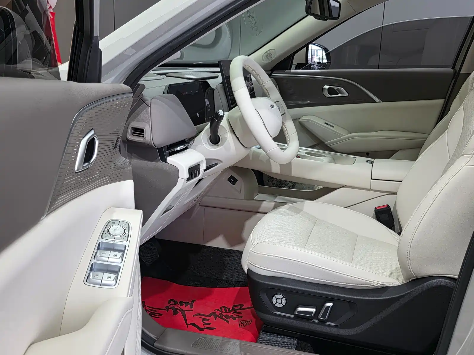Фото 7 - Haval Xiaolong MAX