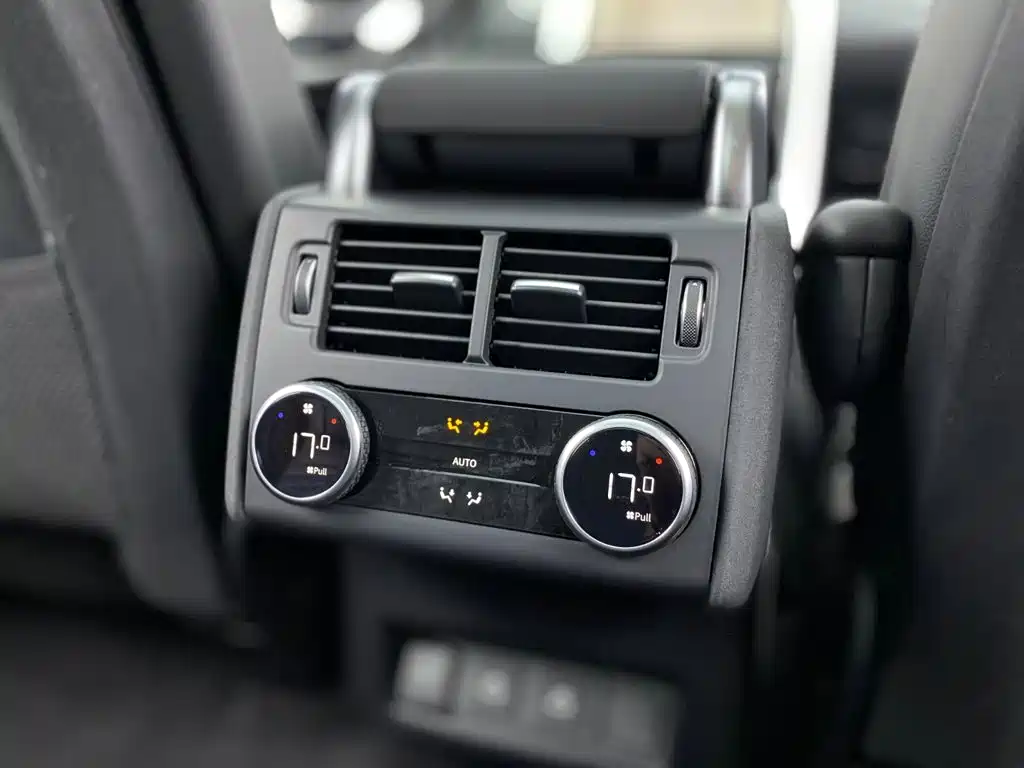 Land Rover Discovery 2024 2024 Model 360PS S