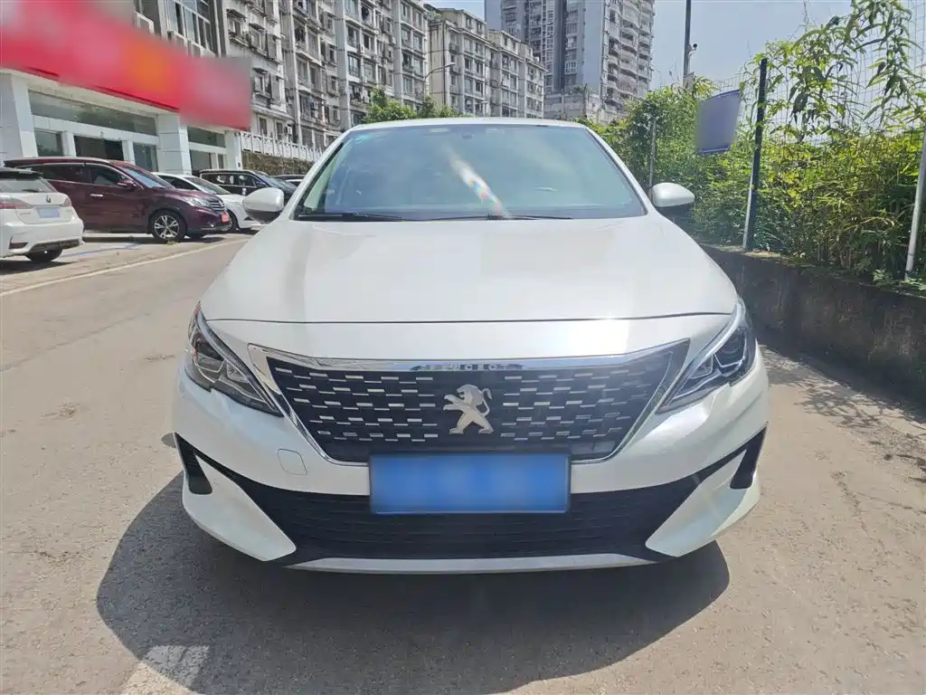 Peugeot 408 2019 360THP Auto Luxury Edition China VI фото 3