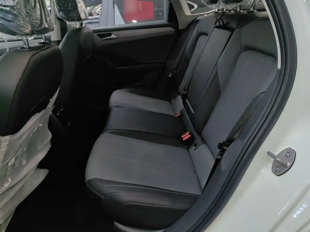 Volkswagen Sagitar 2026 2026 Model 30 Million Special Selection 300TSI DSG Surpass Edition