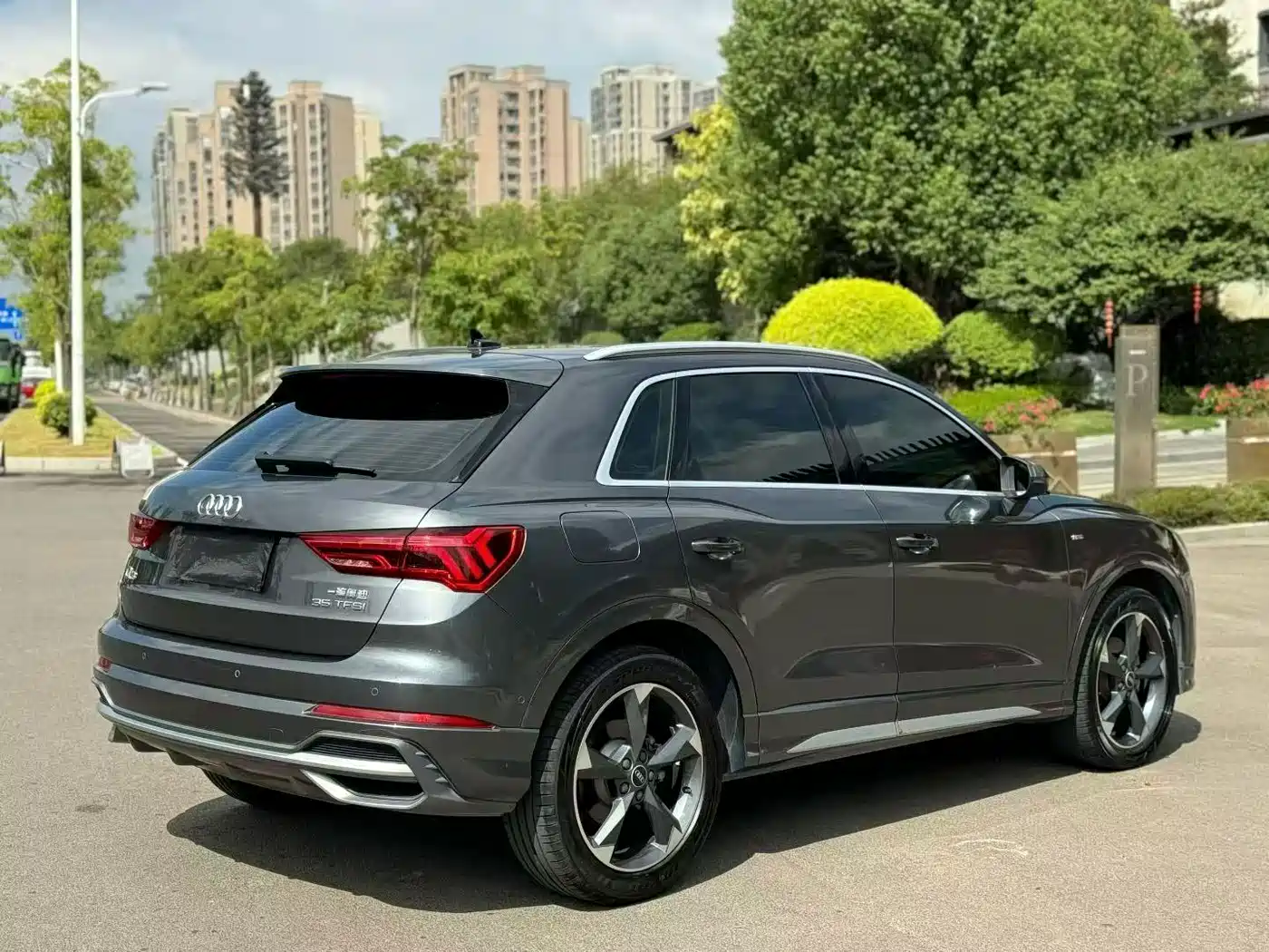 Фото 9 - Audi Q3
