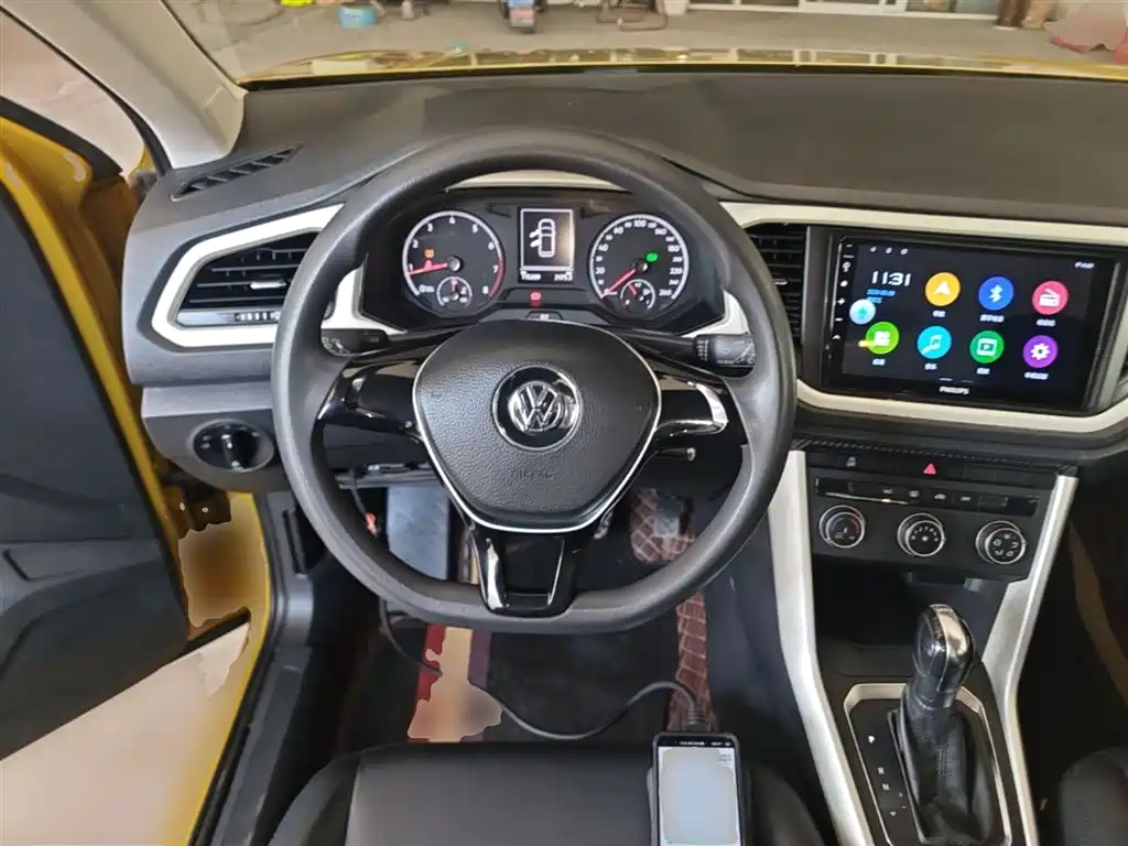 Volkswagen T-ROC 2018 230TSI DSG 2WD Fashion China V фото 11