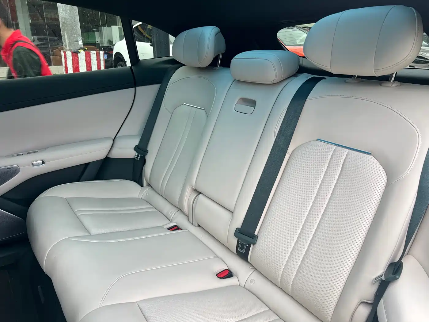 Xiaomi Auto Xiaomi YU7 2025 Ultra Long Range High Performance AWD Max Edition фото 17