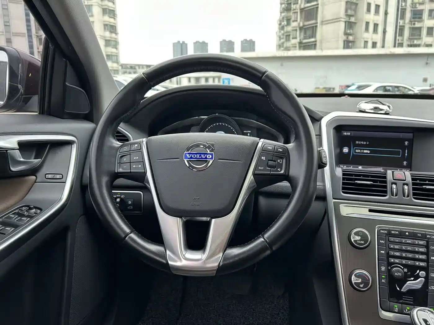 Volvo XC60 (Import) 2014 2014 T5 Wisdom & Elegance