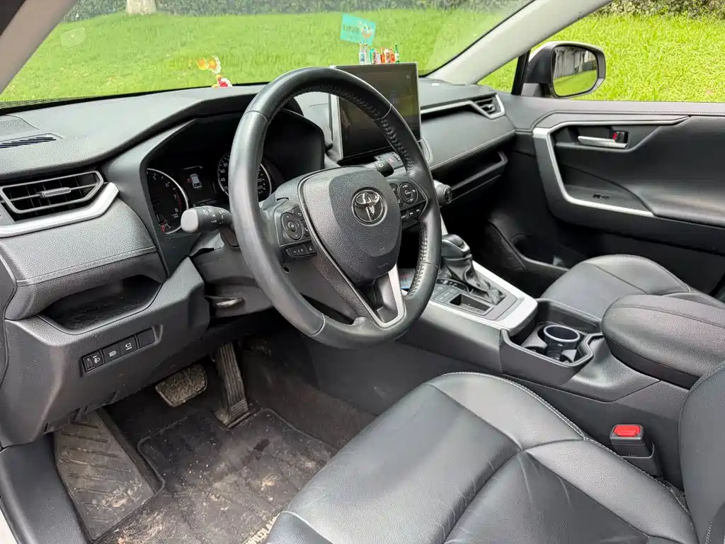Toyota Wildlander 2023 2022 2.0L CVT 2WD Knight Edition