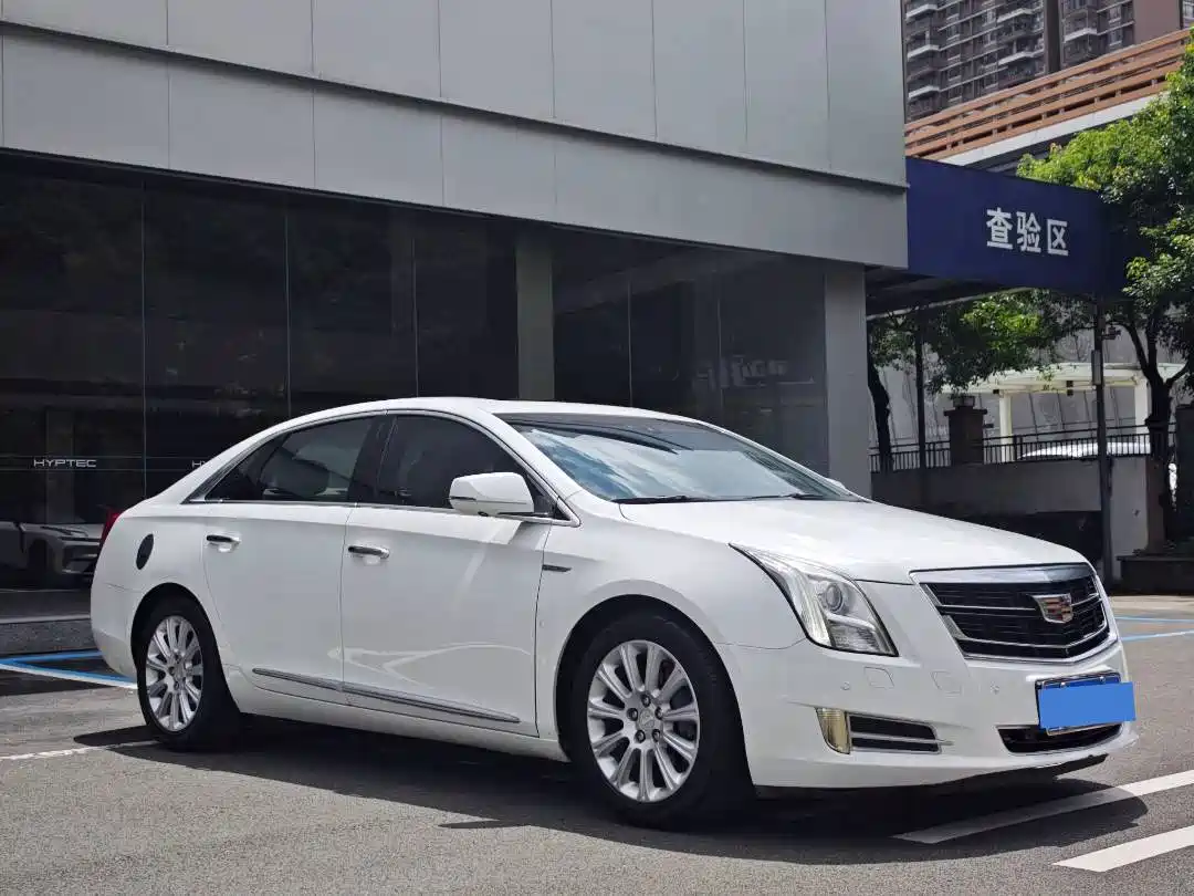Photo 3 - Cadillac XTS