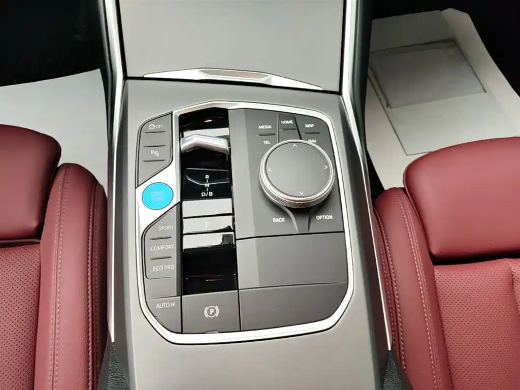 BMW i3 2025 eDrive 35 L фото 14