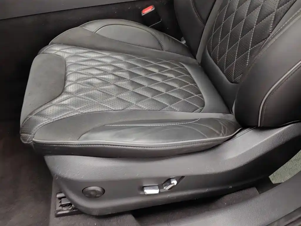Hongqi HS5 2020 2019 2.0T Smart Connect Enjoy 4WD Edition