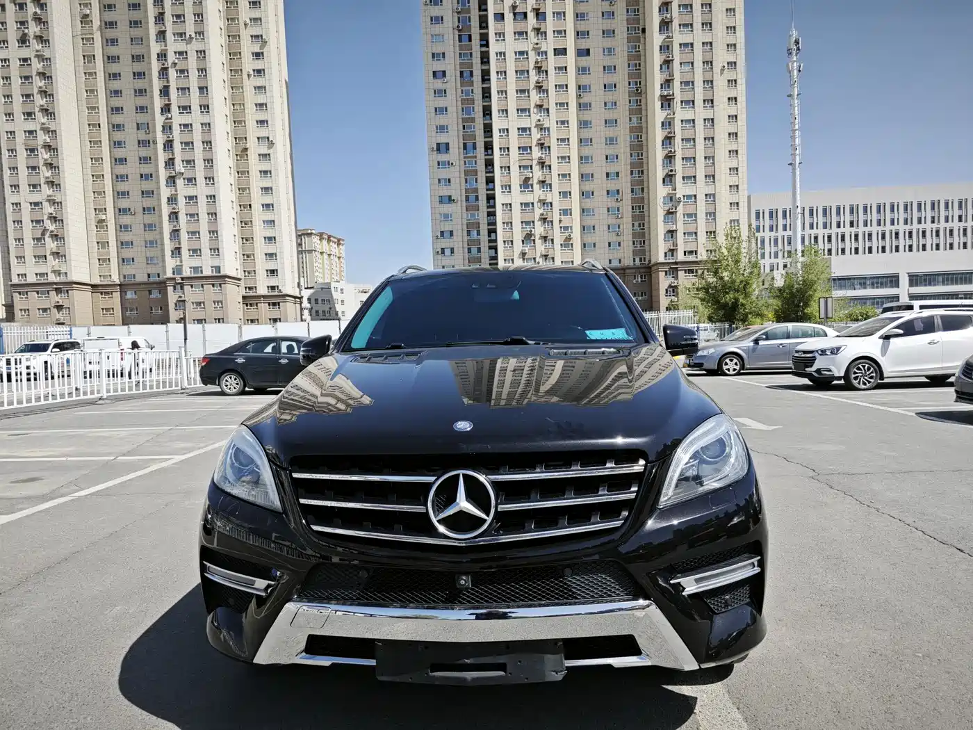 Mercedes-Benz M-Class 2014 ML 400 4MATIC Luxury фото 2