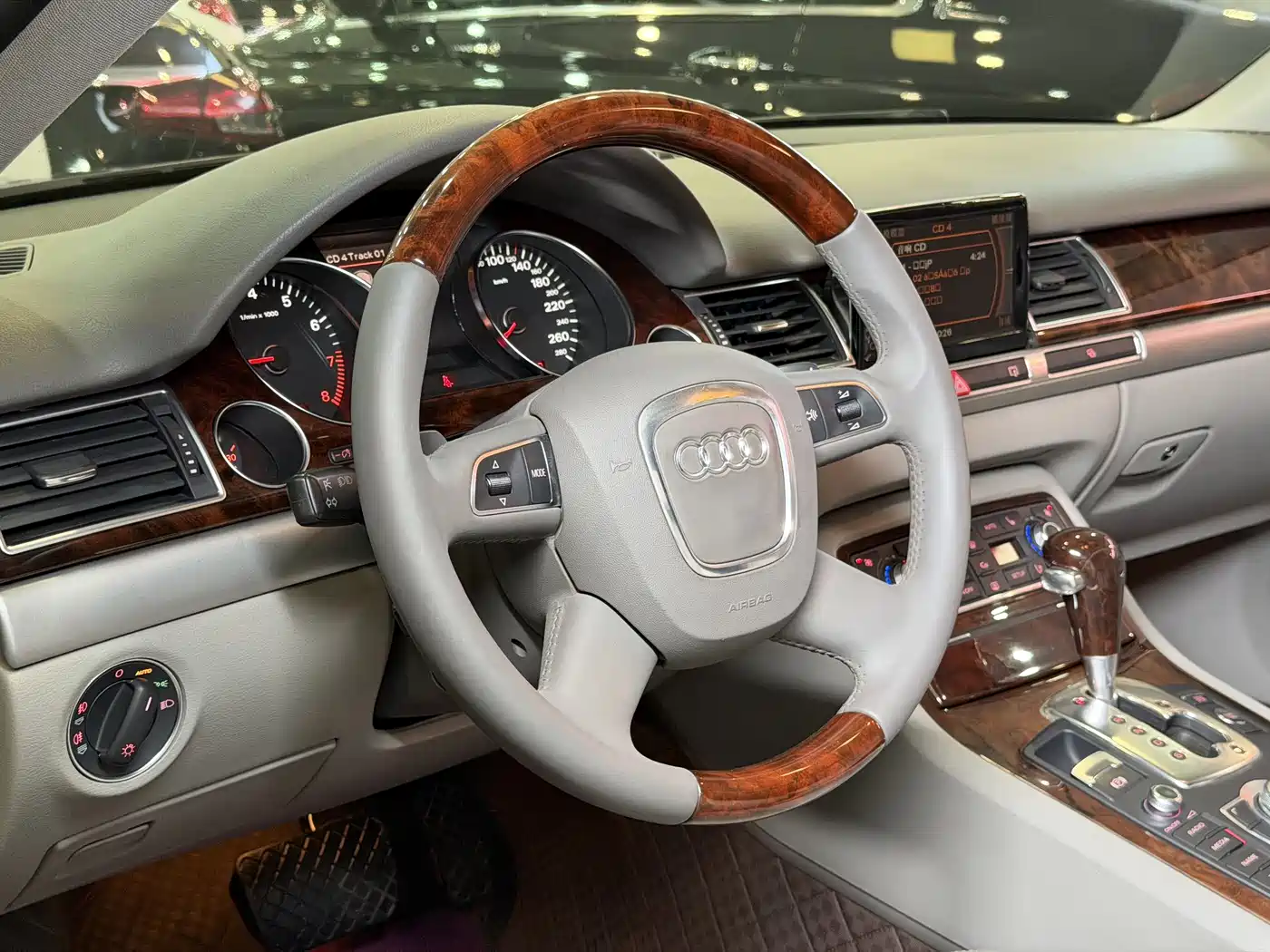 Audi A8 2008 A8L 3.2 FSI Luxury фото 18
