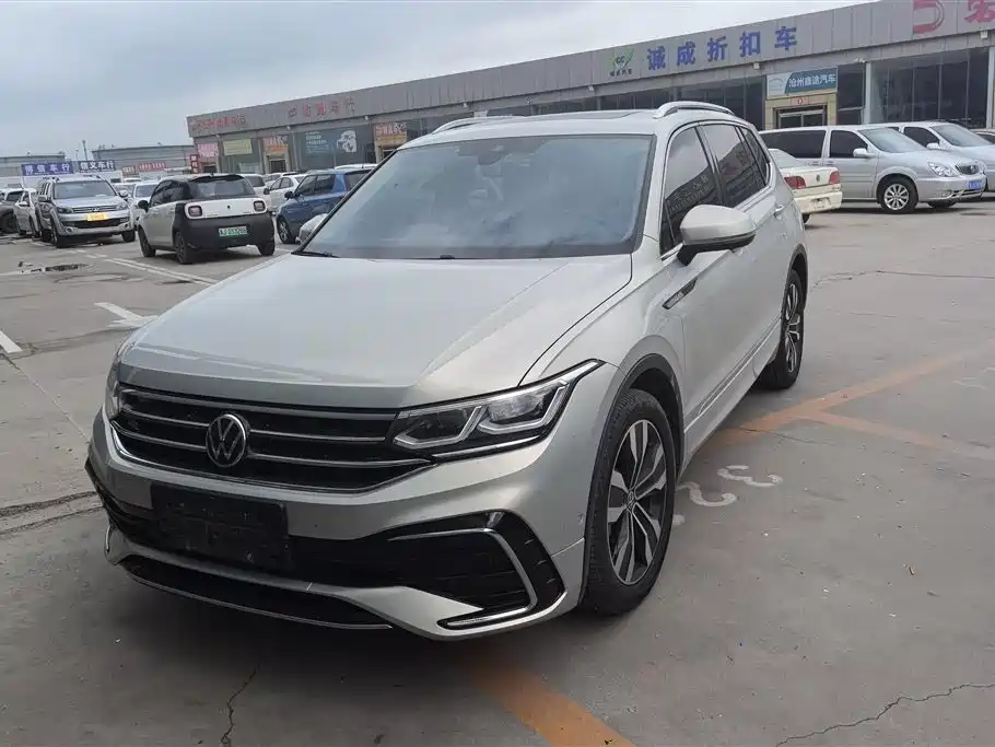 Volkswagen Tiguan L 2022 330TSI Auto 2WD R-Line Premium Edition