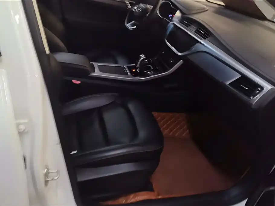 GEELY AUTOMOBILE EMGRAND GS