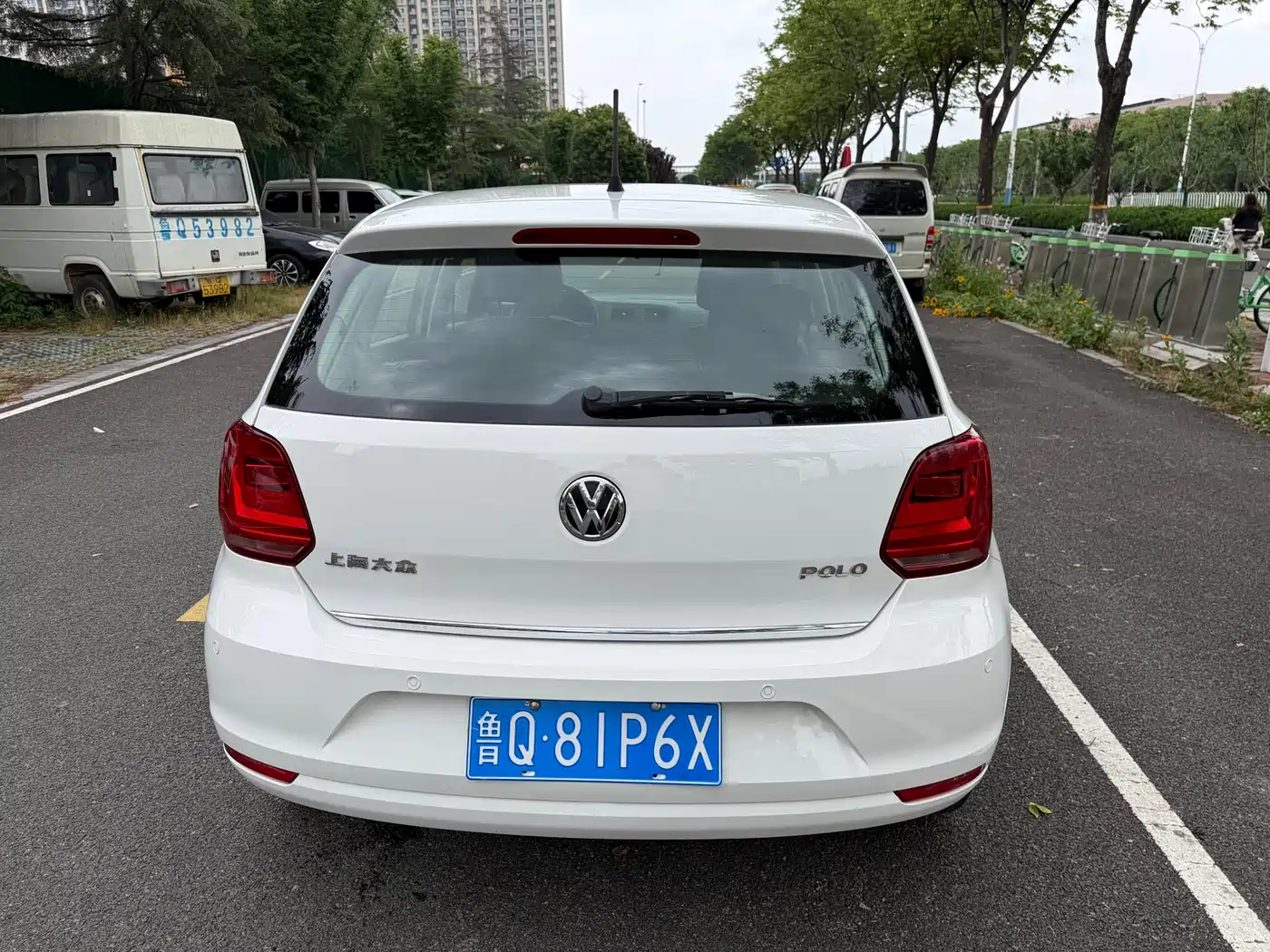 Volkswagen Polo 2016 1.4L Automatic Trend фото 14