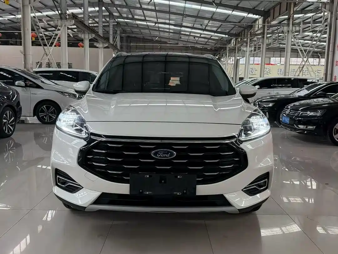 Ford Escape 2023 2024 Model EcoBoost 245 4WD Premium Edition