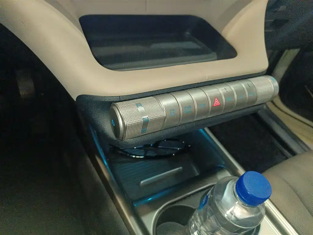 BYD Dolphin 2023 420km Fashion Edition фото 10