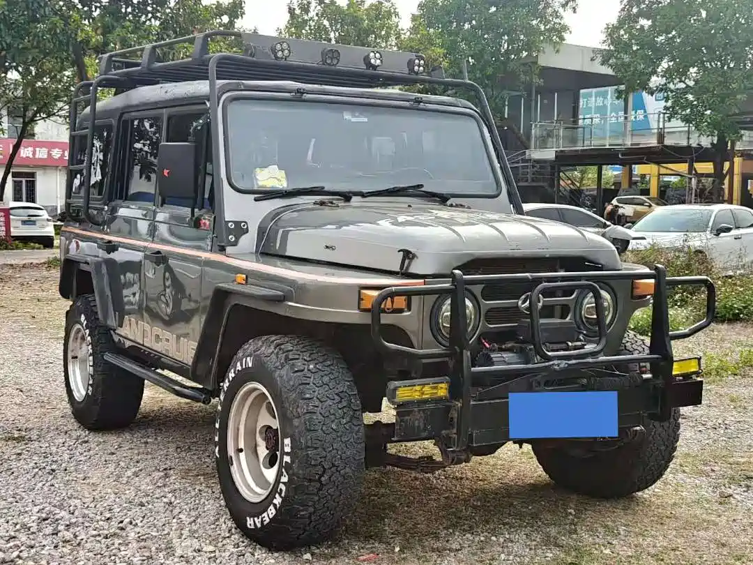 BAW (Beijing Automobile Works) 212 Classic 2020 2019 1.5T Square Door China VI
