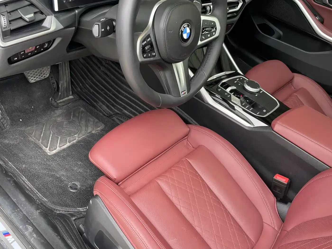 BMW 3 Series 2023 320Li M Sport Package фото 13