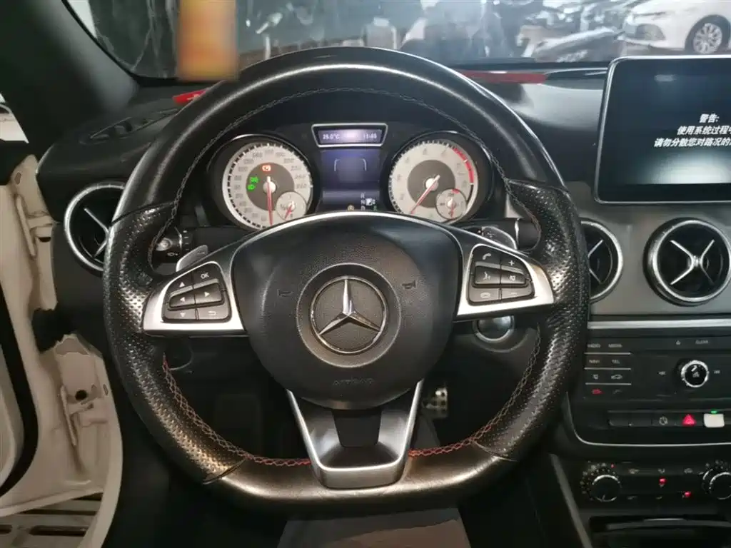Mercedes-Benz CLA (Import) 2015 CLA 220 4MATIC фото 11