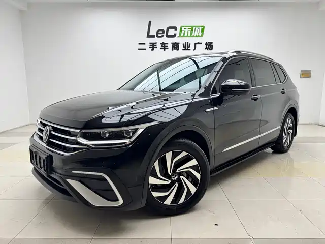 Volkswagen Tiguan L 330TSI, автомат, FWD Smart Enjoy