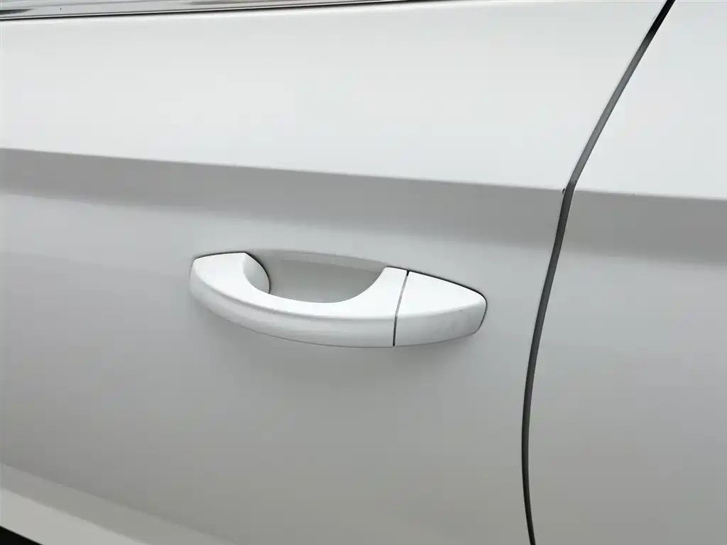 Škoda Superb 2019 TSI280 DSG Standard Edition фото 18