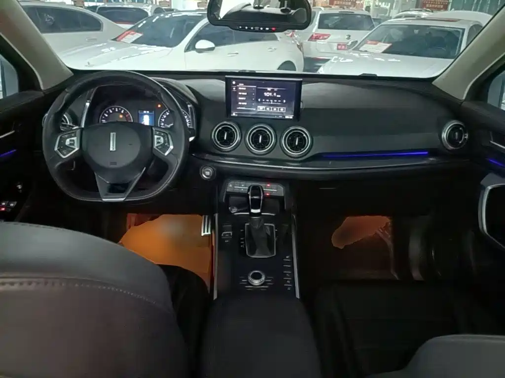 WEY VV5 2017 2017 2.0T Super Luxury Model