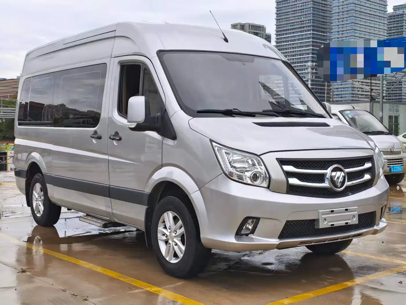 Foton Tuyano 2023 2023 2.0T Passenger Luxury Manual Long Wheelbase Medium Roof Single Rear Tire 9-Seater