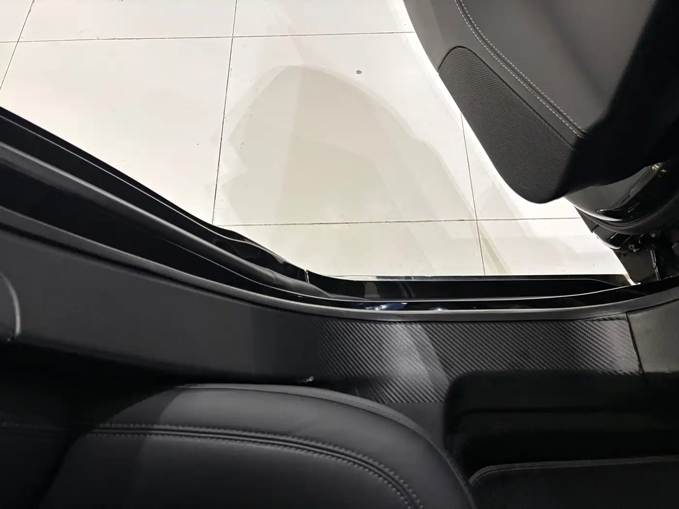 Tesla Model S 2020 2019 Long Range Version