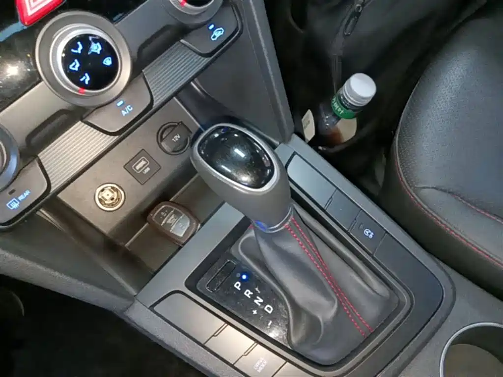 Hyundai Elantra 2019 1.4T Dual-clutch XuanDong·Vitality Type фото 14