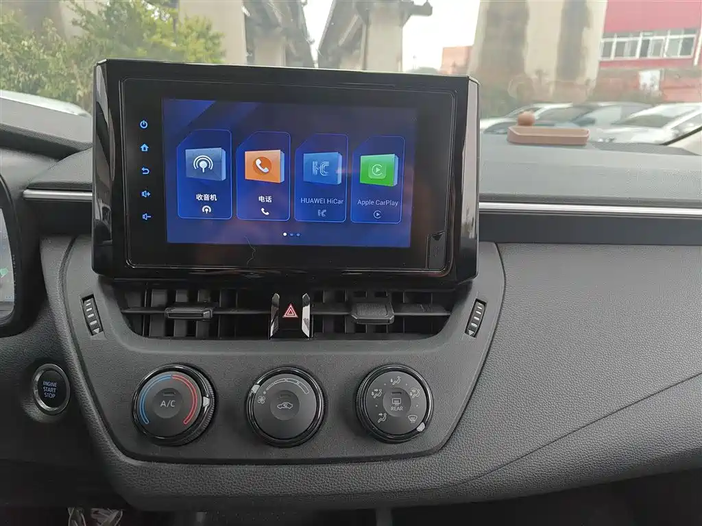 Toyota Corolla 2021 1.2T S-CVT Pioneer PLUS Edition фото 6