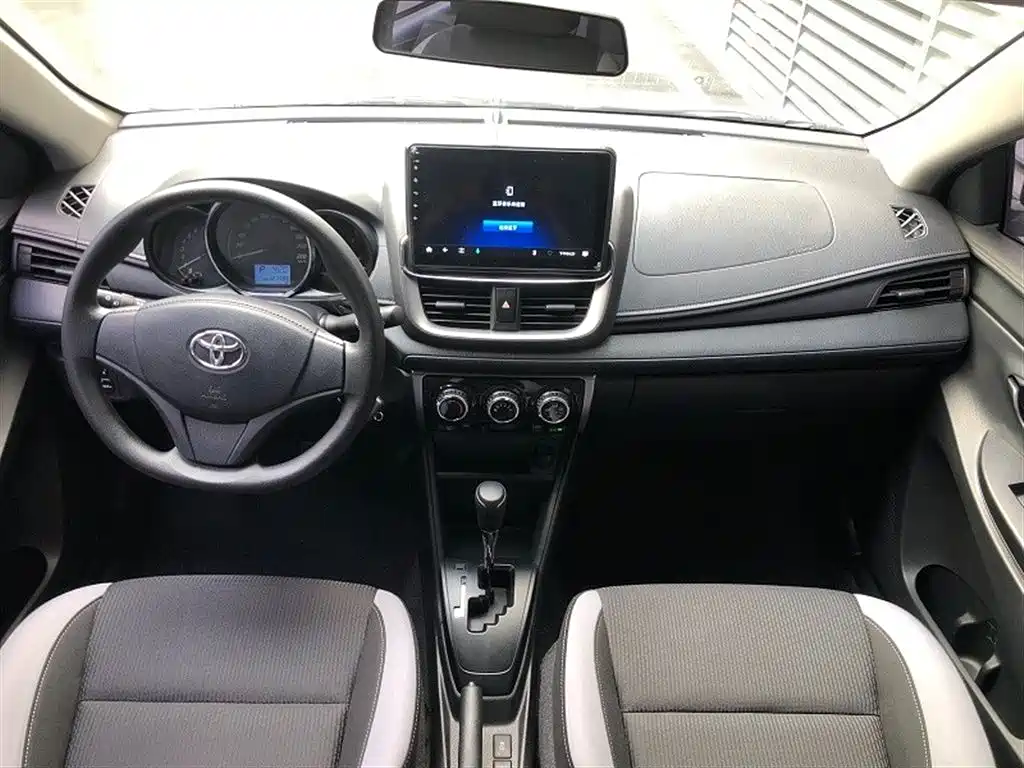 Toyota YARiS L Zhi Xuan 2020 Zhiyan X 1.5L CVT Premium Edition фото 6