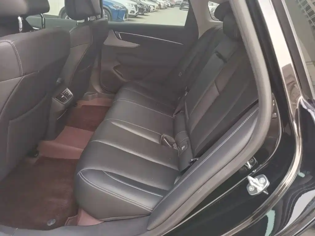 Buick LaCrosse 2024 2025 Model 28T Platinum Edition