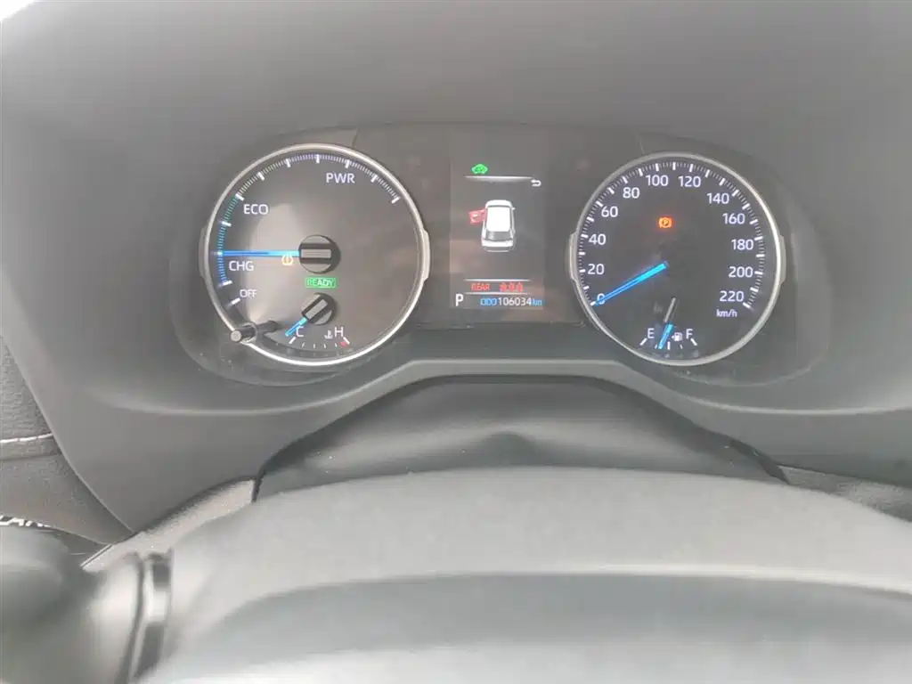 Toyota Wildlander 2020 Hybrid 2.5L E-CVT AWD Luxury Edition фото 12