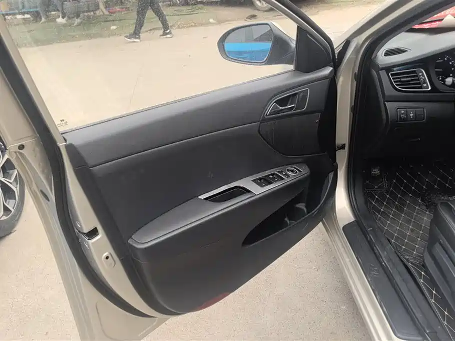 HYUNDAI NAME PICTURE