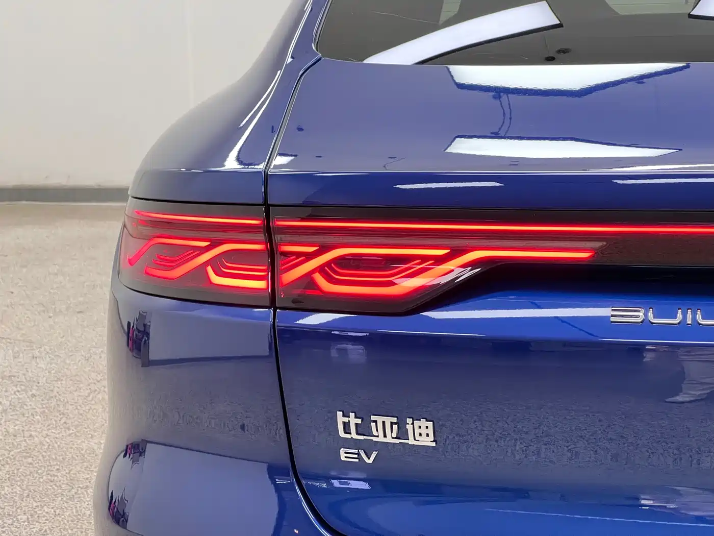 BYD Han 2022 EV Genesis Edition 715KM FWD Premium фото 11