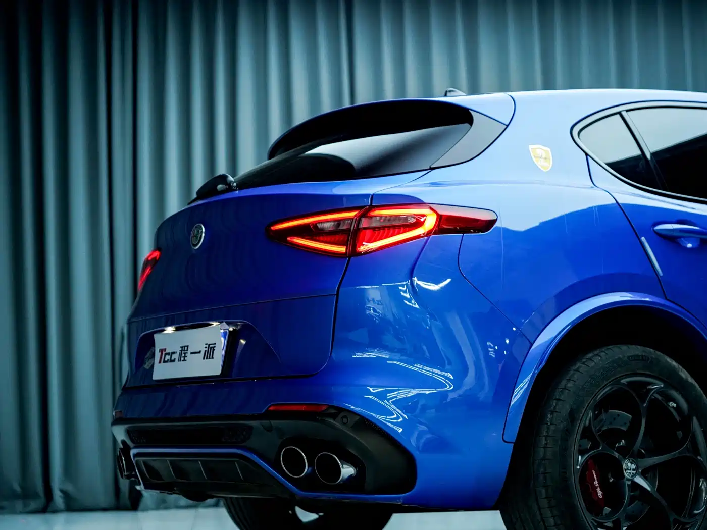 Alfa Romeo Stelvio 2018 2.9T 510HP Quadrifoglio фото 7