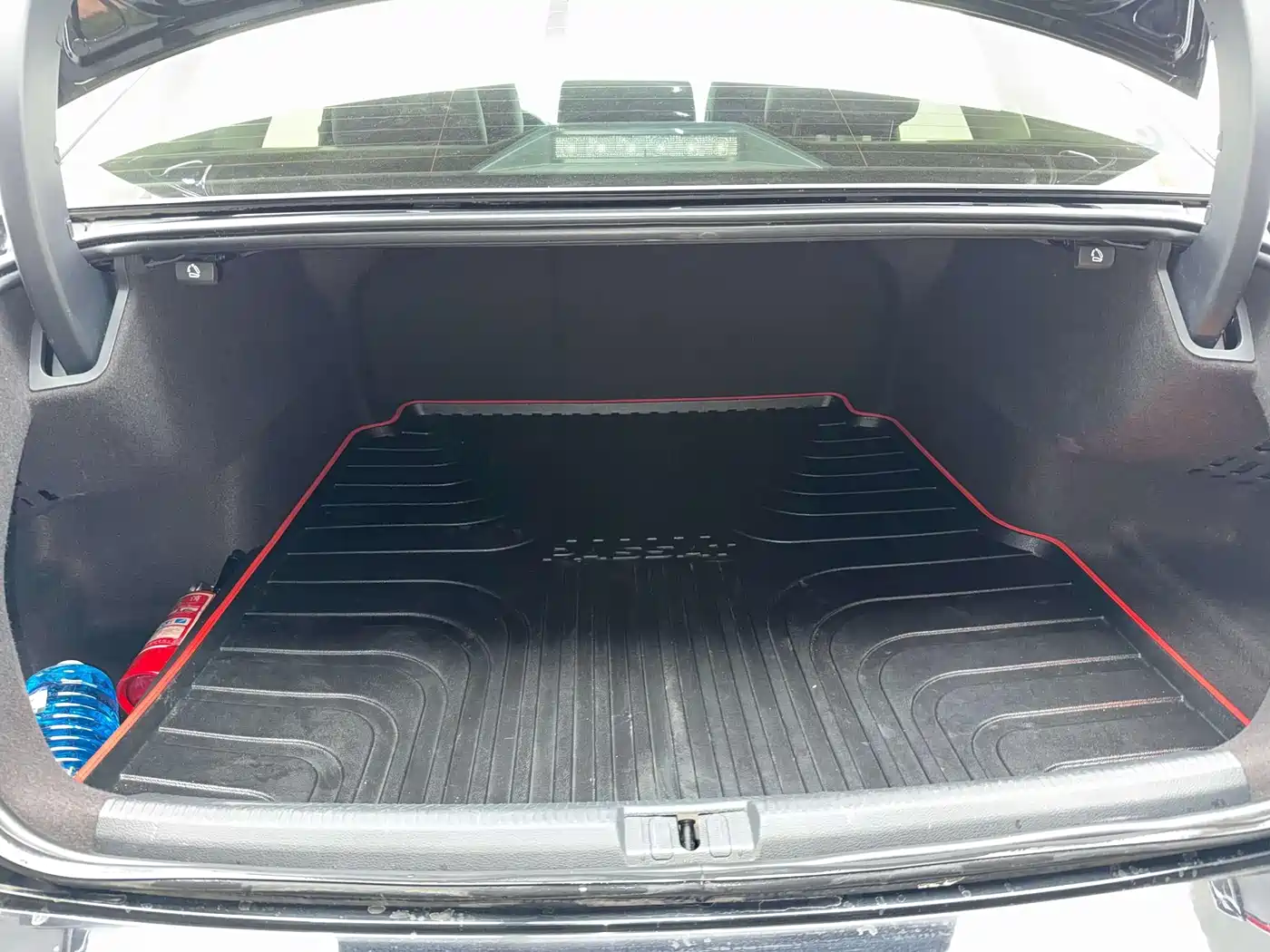 Volkswagen Passat 2017 330TSI DSG Prestige фото 6