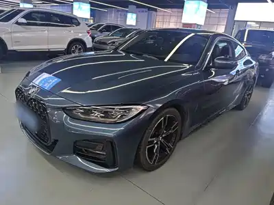BMW 4