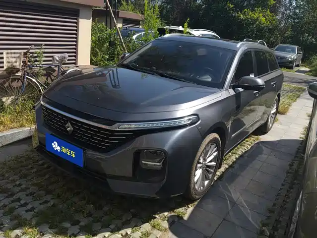 Baojun Valli 1.5T, Yili Pasture, CVT, Люкс