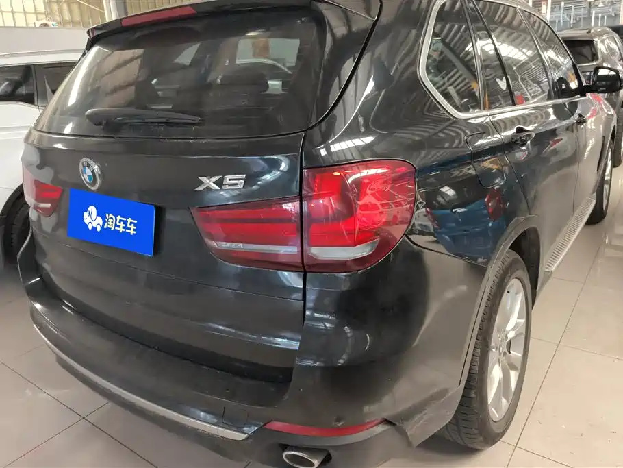 BMW X5 (Import) 2018 xDrive28i фото 3