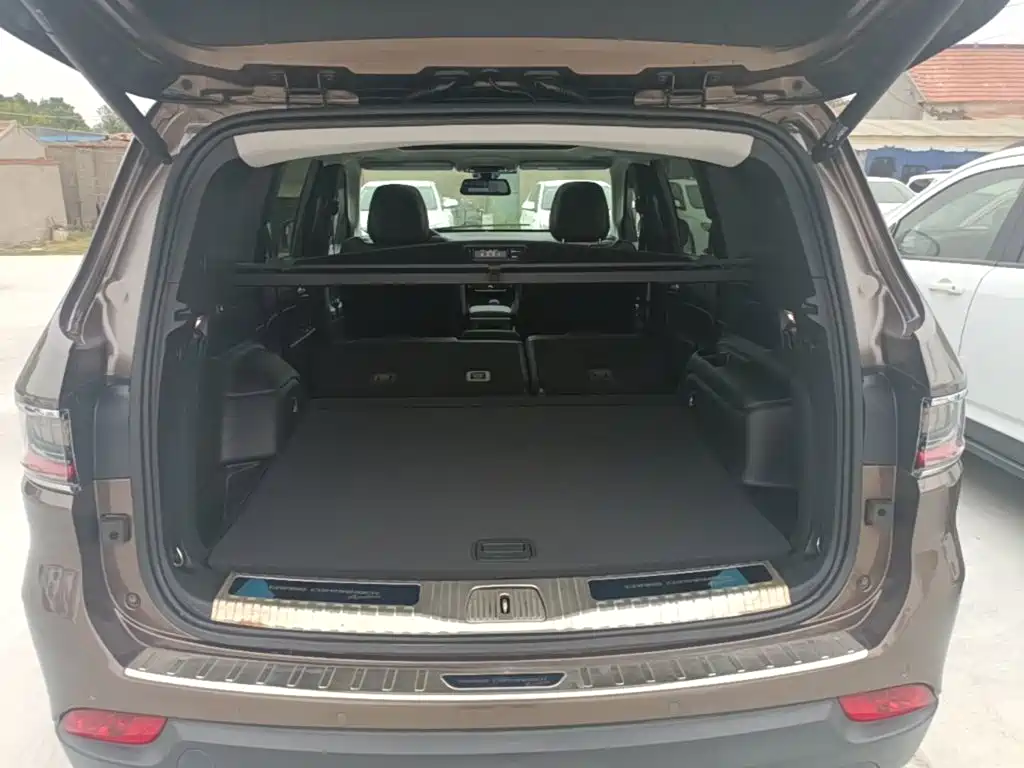 Jeep Commander 2019 2018 2.0T 2WD Advance Version China V