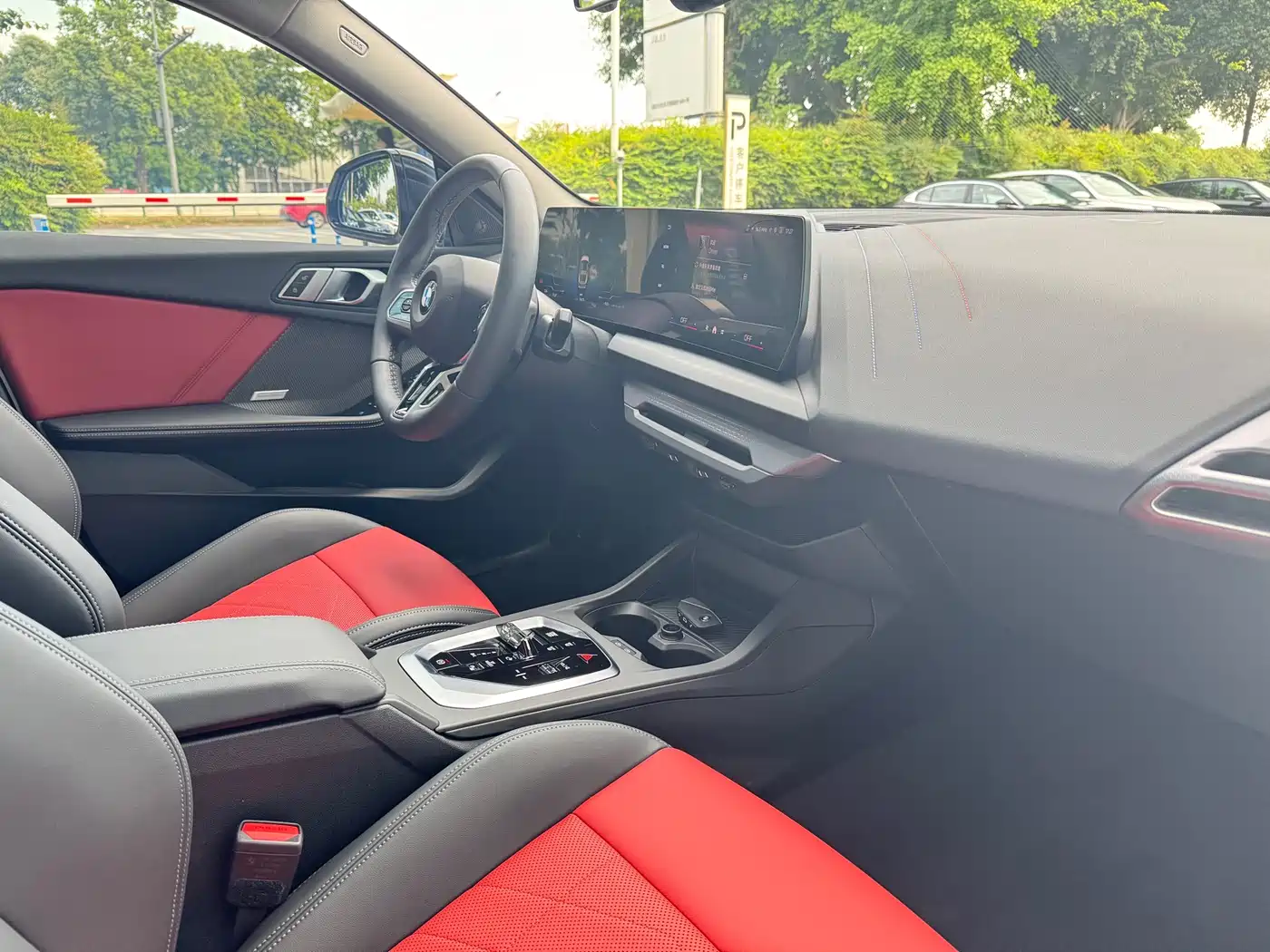 BMW 2 Series 2025 225L M Sport Moonlight Package фото 10