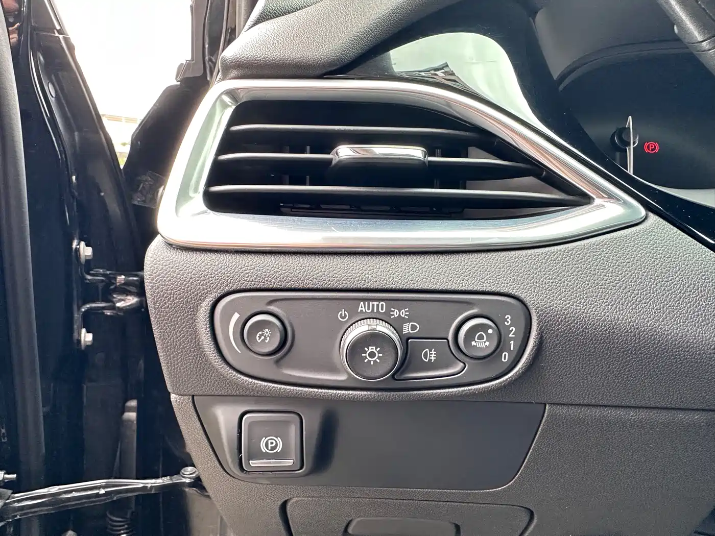 Buick Enclave 2020 28T 2WD Luxury Model фото 18