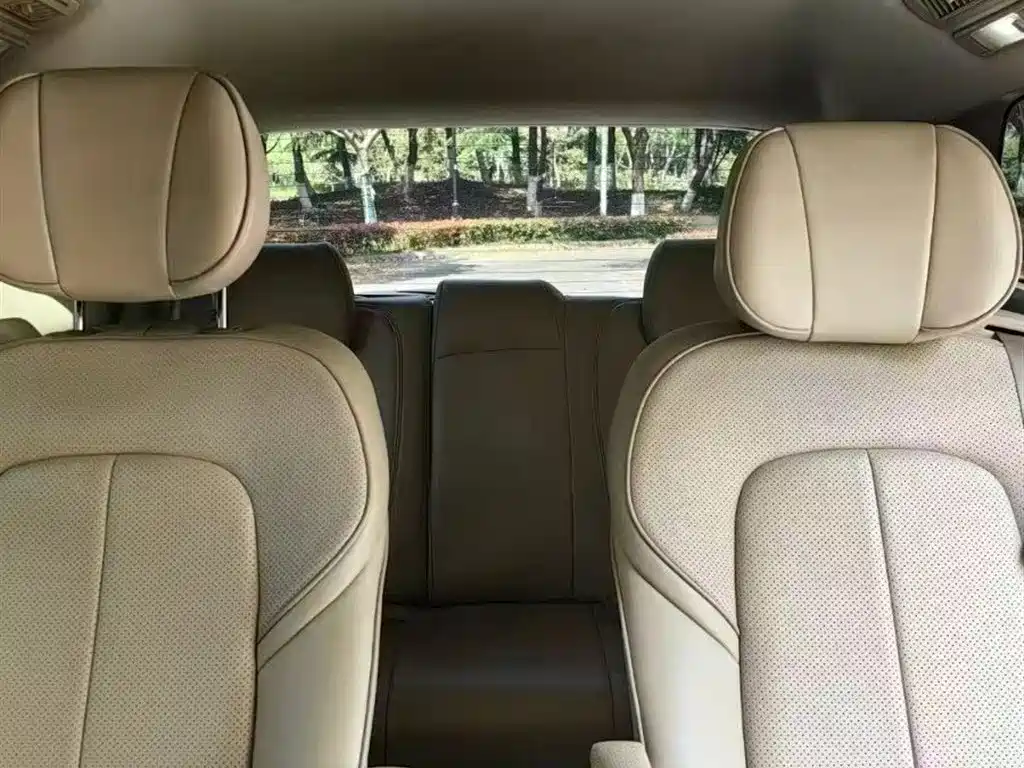 Buick GL8 2013 3.0L GT Luxury Business Elegance Edition фото 7