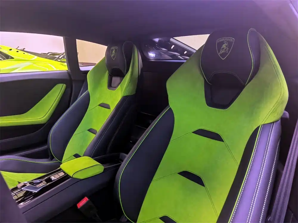 LAMBORGHINI HURACÁN