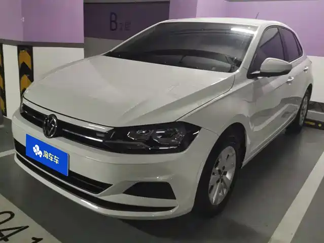 VOLKSWAGEN POLO 2024