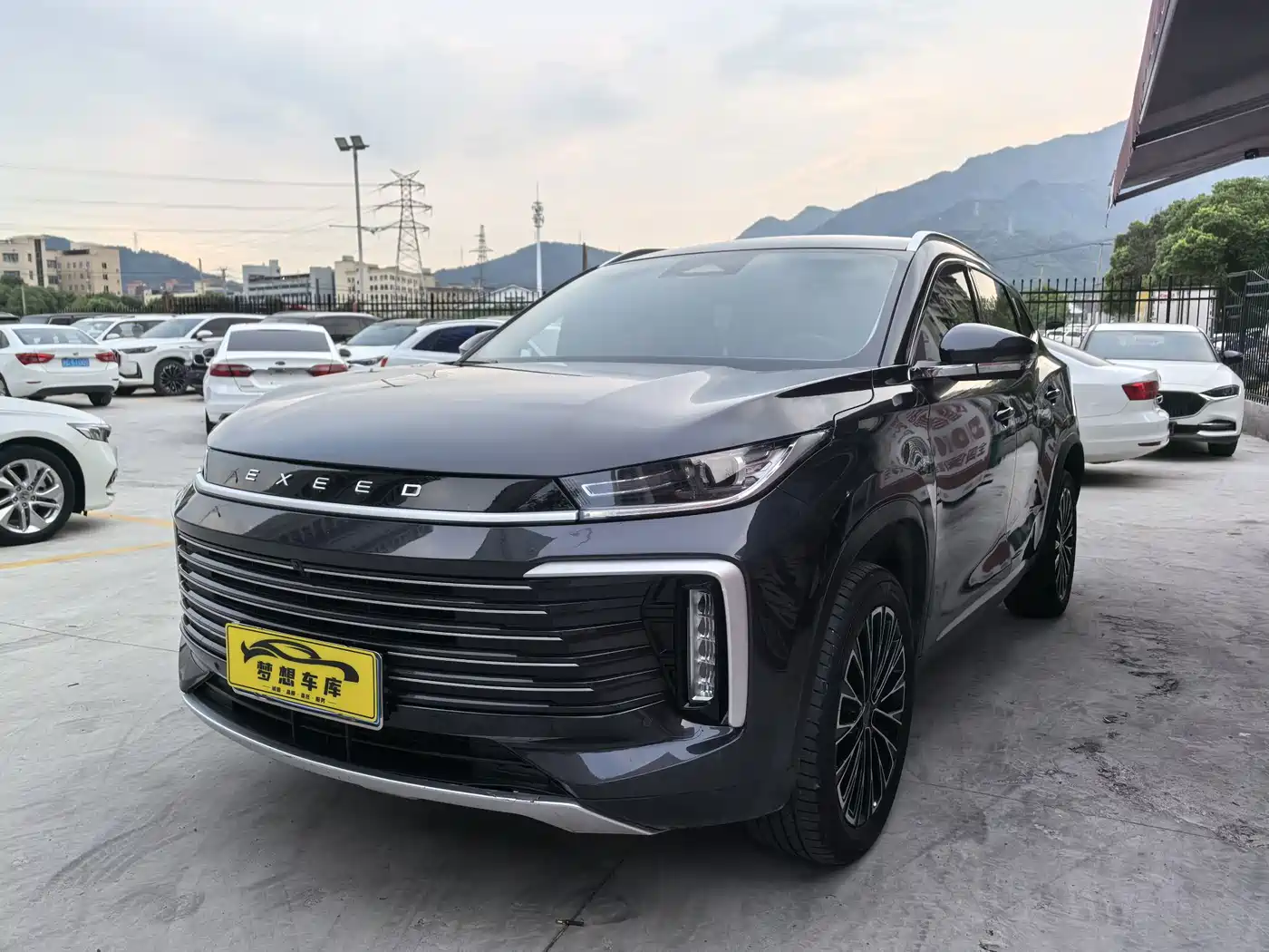 Exeed Lingyun 2025 2025 300T 2WD King Edition