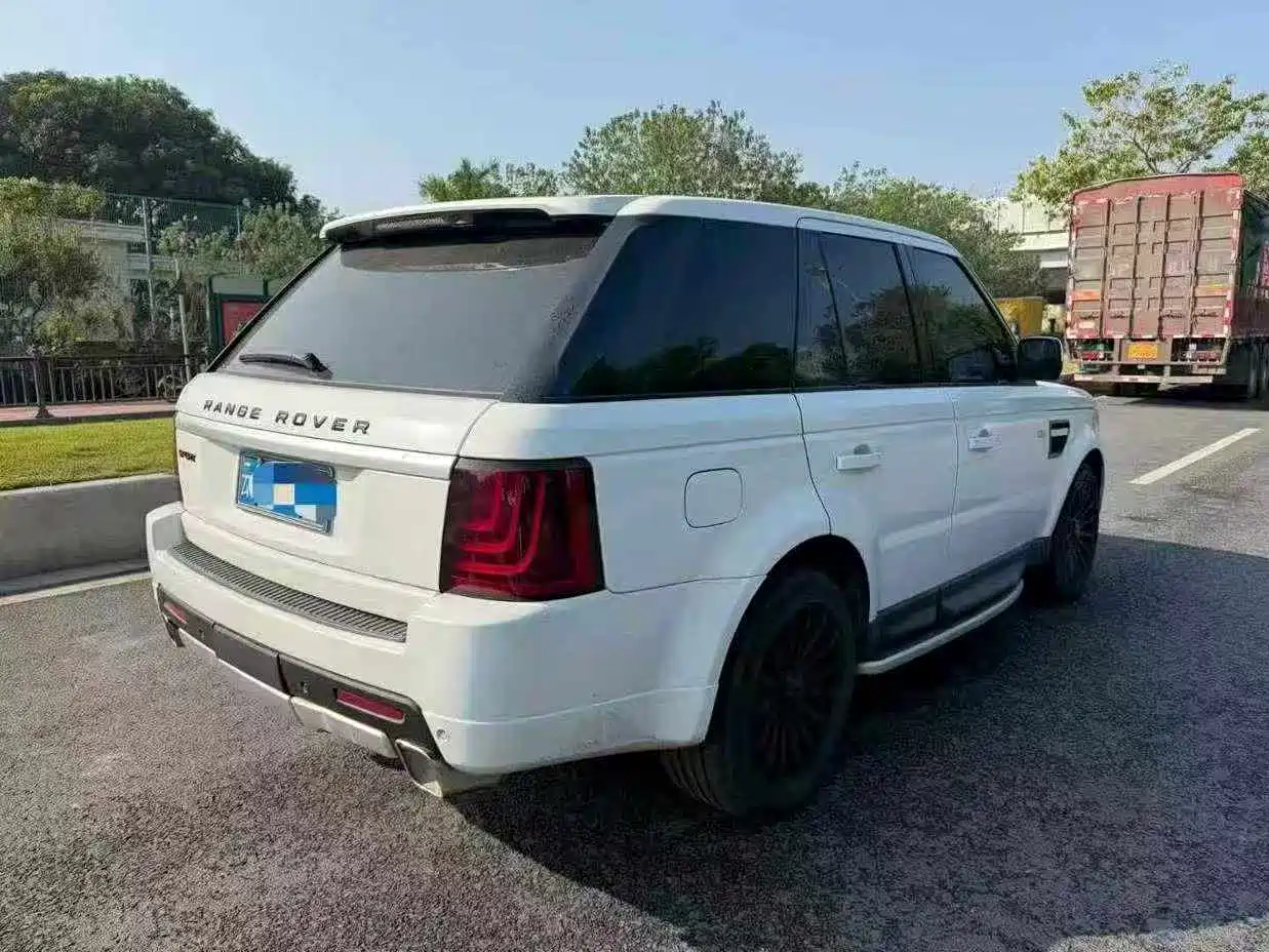 Land Rover Range Rover Sport 2012 3.0 TDV6 HSE Diesel Version фото 4